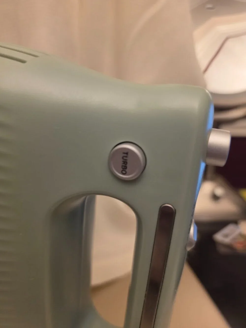 Ambiano sage/pastal green (soft) 5 speed with turbo and beaters hand mixer